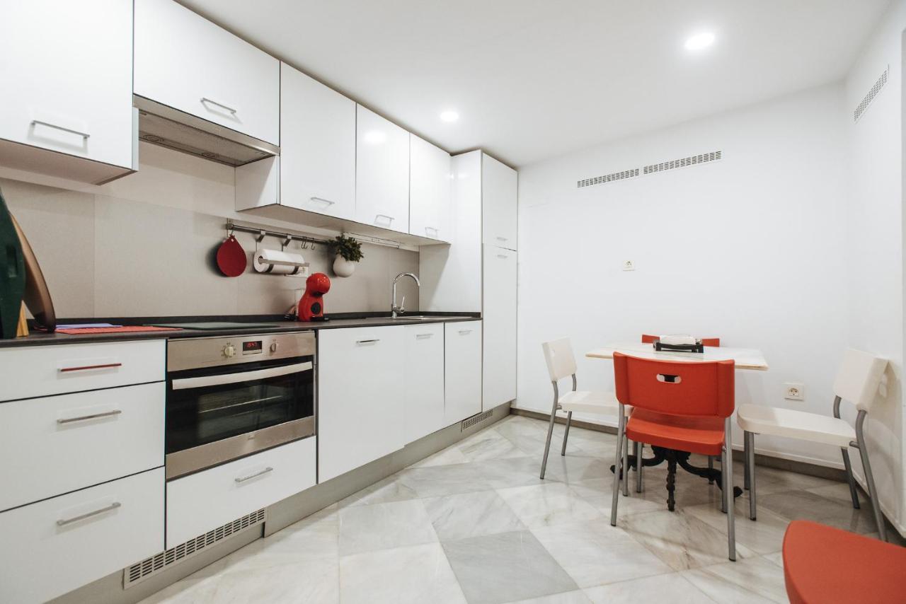Apartamento Cerca De La Catedral Registro Vut 00617 Sevilla Dış mekan fotoğraf