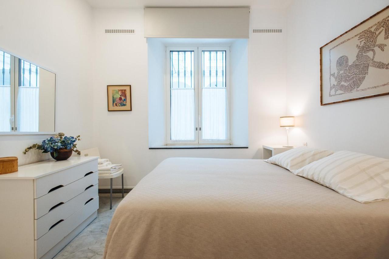 Apartamento Cerca De La Catedral Registro Vut 00617 Sevilla Dış mekan fotoğraf